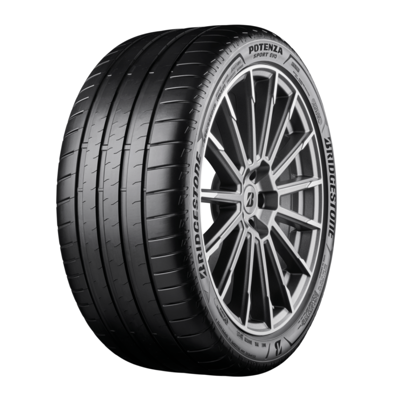 A Bridgestone Potenza Sport Evo 5%-kal rövidebb nedves féktávot és 15%-kal nagyobb kopásállóságot ígér