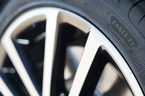 GoodYear Eagle F1 Asymmetric 5 Bélyegkép 3780x2520