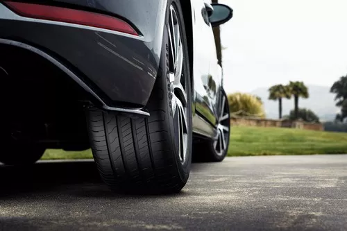 Goodyear Efficient Grip Performance 2 Bélyegkép 5172x3448