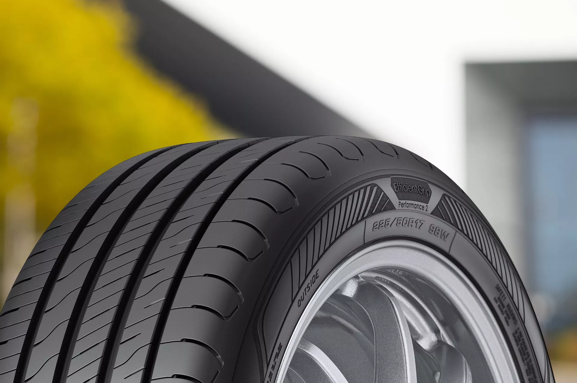Goodyear Efficient Grip Performance 2 Kép