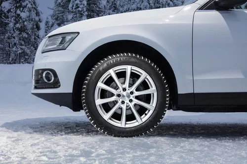 Goodyear UltraGrip Performance SUV Gen-1 Bélyegkép 2559x1706