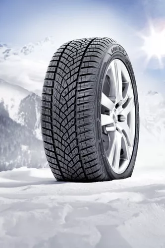 GoodYear UltraGrip Performance+ Bélyegkép 3744x5616