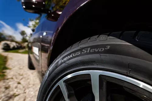 Hankook Ventus S1 Evo 2 K117 Bélyegkép 4903x3269