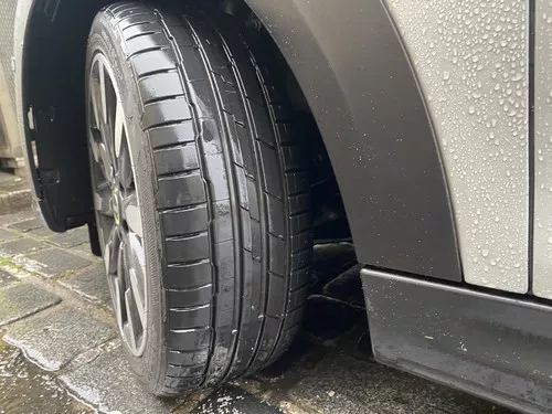 Hankook Ventus S1 evo3 K127 Thumbnail 2048x1536
