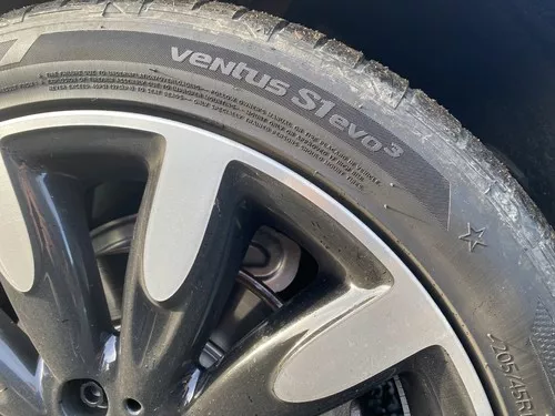 Hankook Ventus S1 evo3 K127 Thumbnail 4032x3024