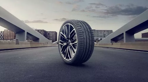 Hankook Ventus S1 evo3 SUV K127A Bélyegkép 2880x1600