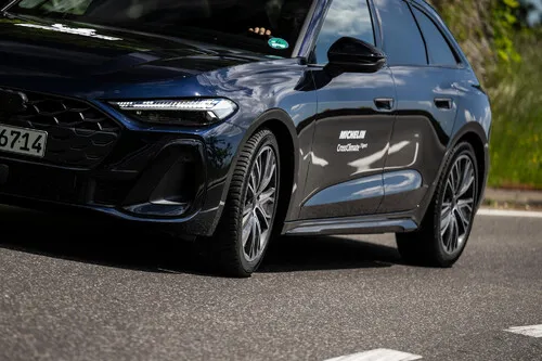 Michelin CrossClimate 3 Sport Bélyegkép 2000x1333