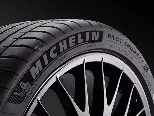 Michelin Pilot Sport 4 S Bélyegkép 1280x961