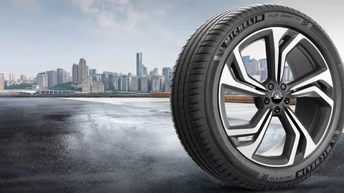 Michelin Pilot Sport 4 SUV Bélyegkép 1600x899