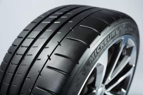 Michelin Pilot Super Sport Bélyegkép 1600x1066