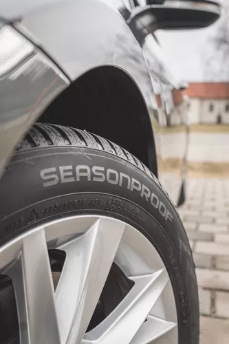 Nokian Seasonproof Bélyegkép 6336x9504