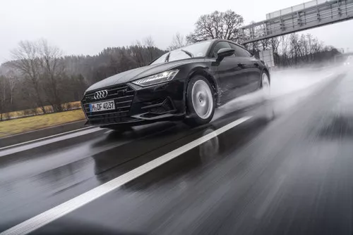 Nokian WR Snowproof P Bélyegkép 1619x1080