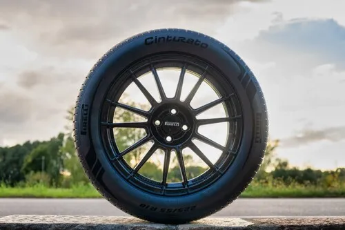 Pirelli Cinturato (C3) Bélyegkép 1920x1280
