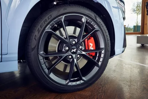 Pirelli P ZERO Bélyegkép 1731x1154