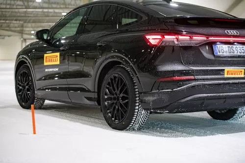 Pirelli Scorpion Winter 2 Bélyegkép 3543x2362